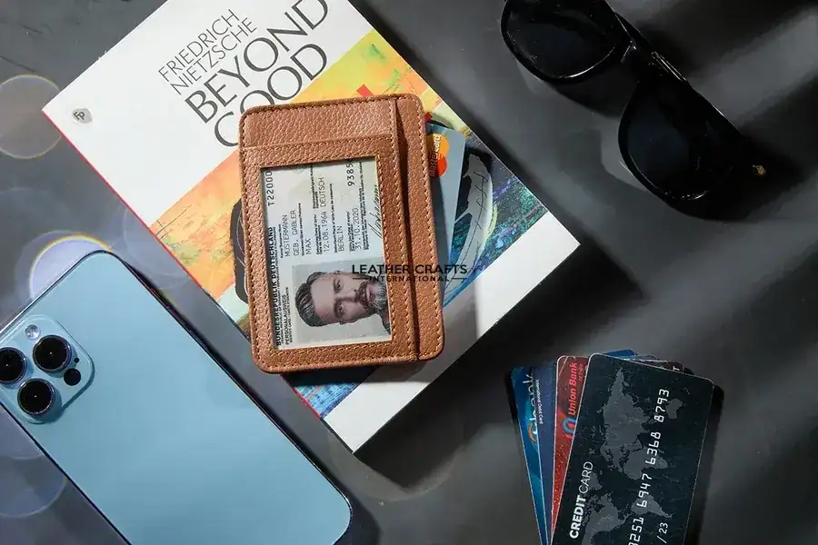 Leather card holders and small accessories — OEM & private label